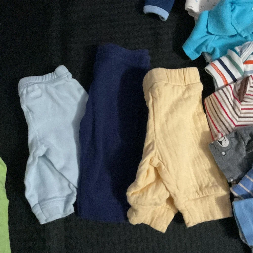 Mixed Brands Clothes Lot‎ Boys 0-6M Multicolor Bodysuits Pants Sweater 31pc